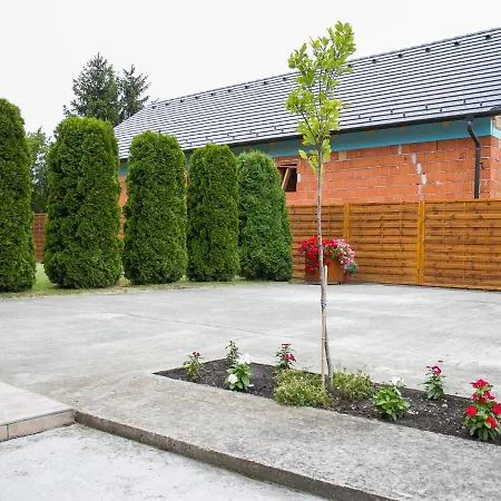 Holiday Balaton 511.3 Holiday home Balatonkeresztur